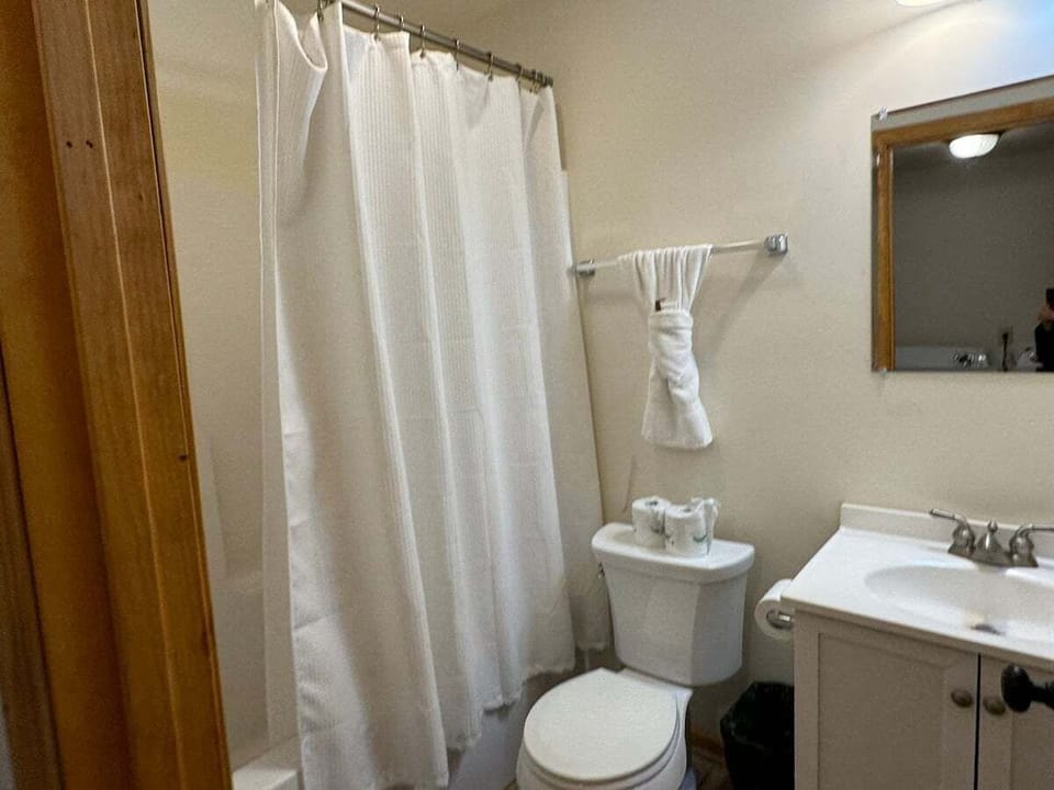 Downstairs Bathroom
