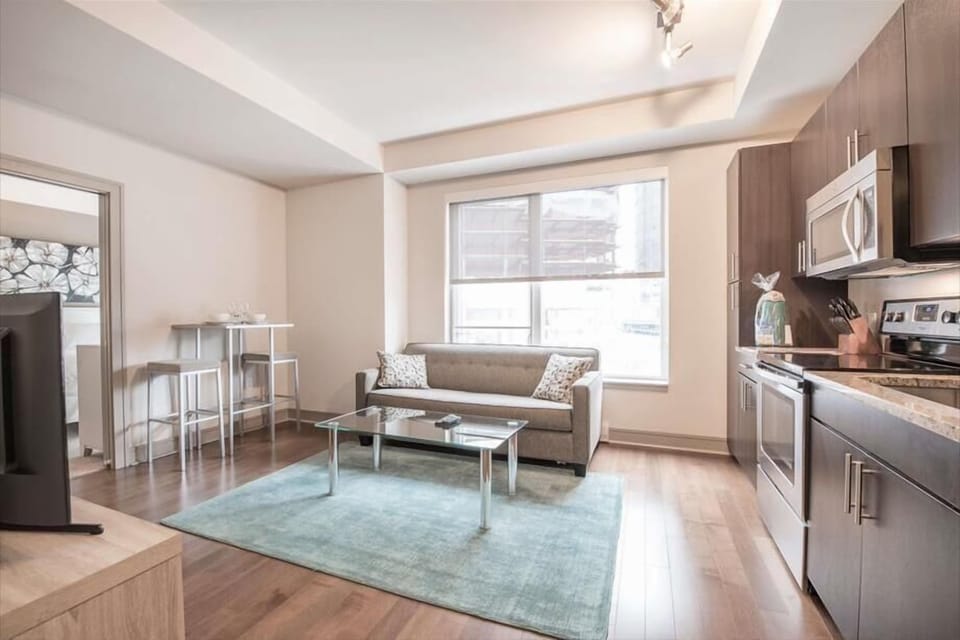 Seaport/South Boston Boston 1 Bedroom Living Room