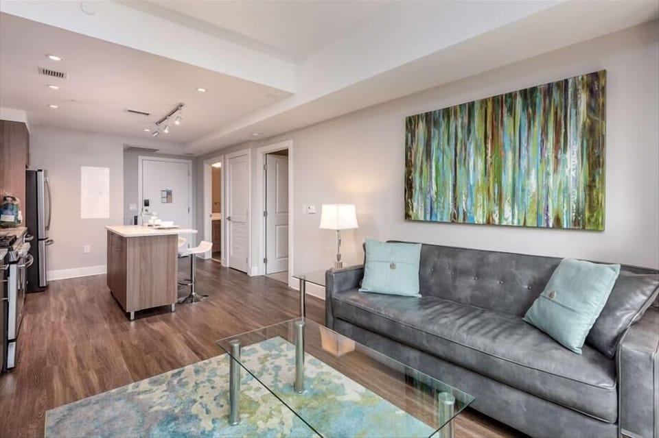 South Arlington Arlington 1 Bedroom Living Room