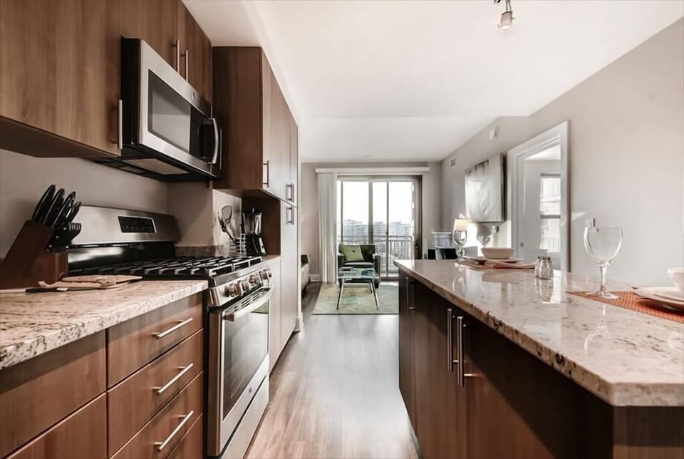 South Arlington Arlington 1 Bedroom Kitchen