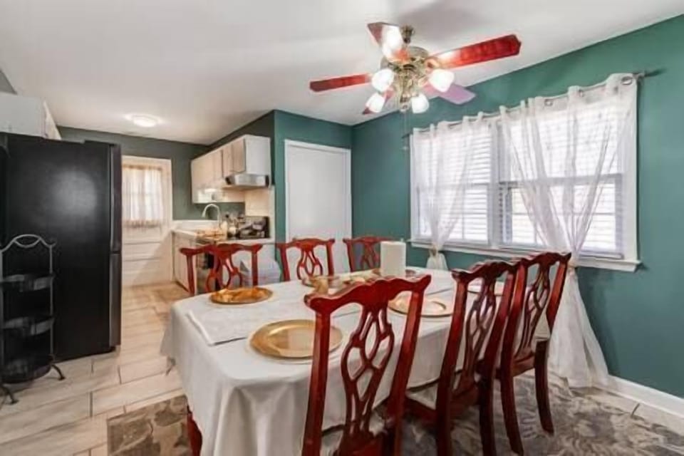 Kitchen (1)