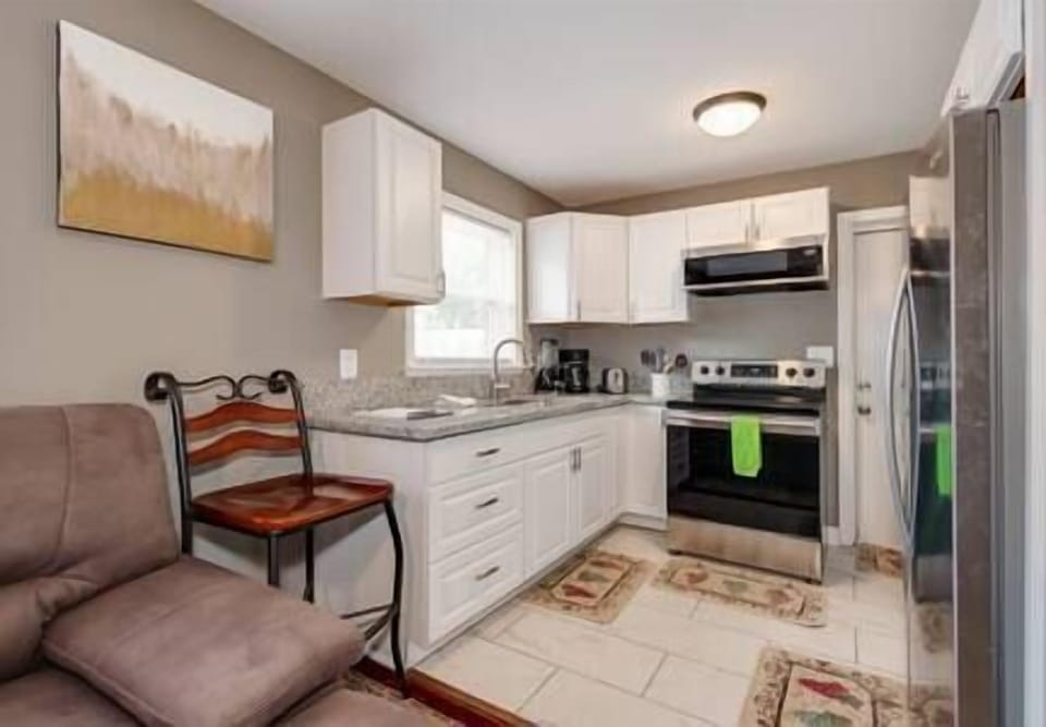 Kitchen (1)