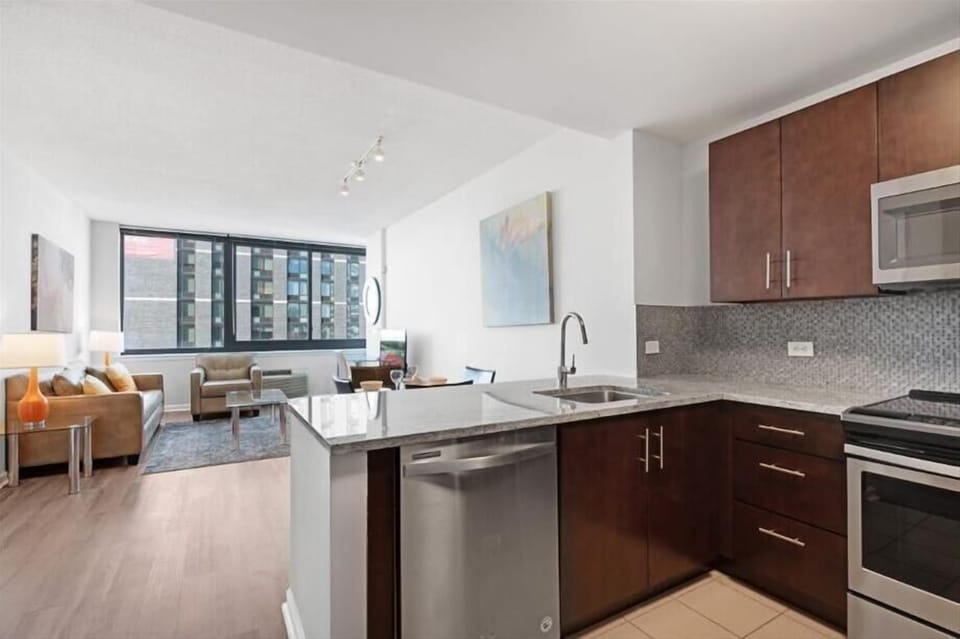 Jersey City 1 Bedroom Kitchen