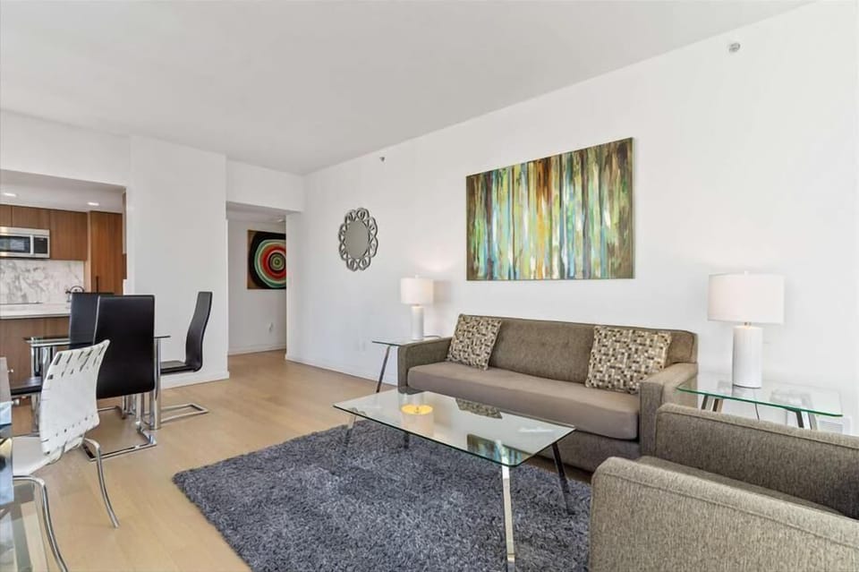 Financial District San Francisco 1 Bedroom Living Room