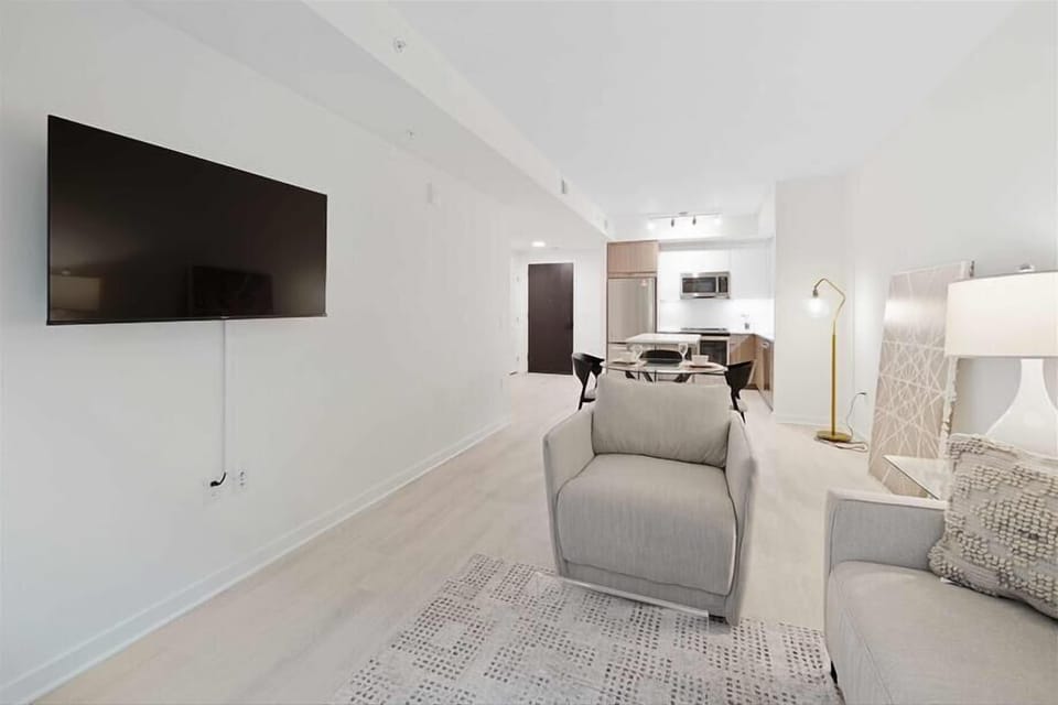 Noma Washington 2 Bed / 1 Bath Living Room