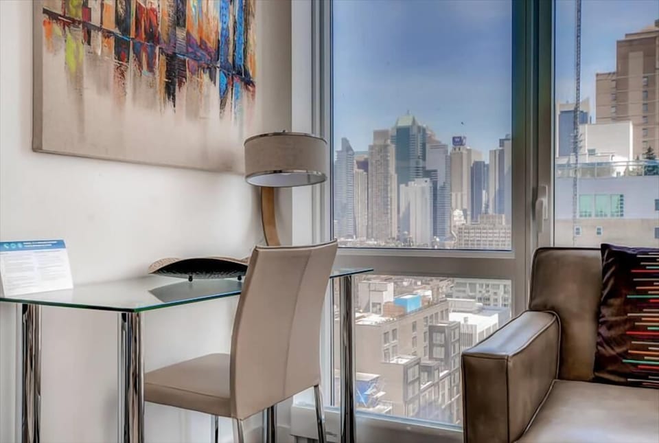 Midtown West New York 1 Bedroom Living Room