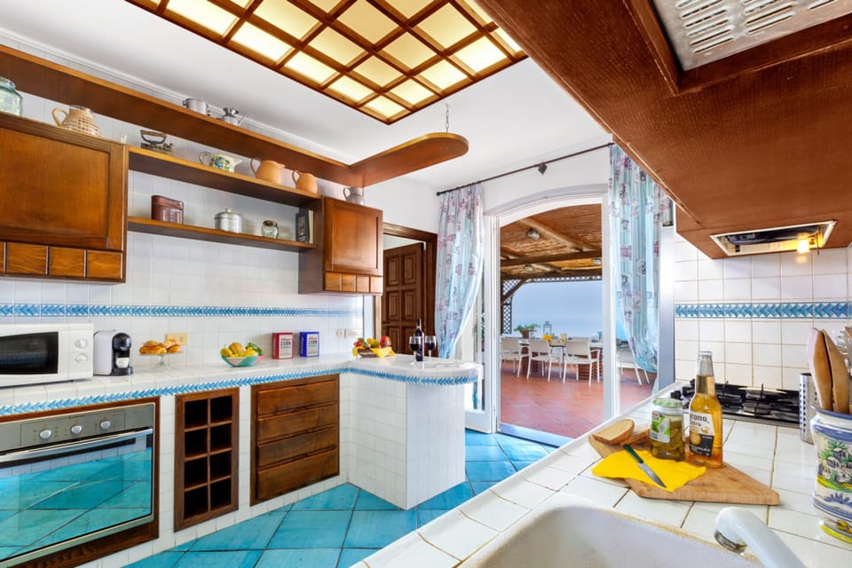 Exclusive Villa, Private Pool, Sea View | Private kitchen | Fridge, microwave, oven, stovetop