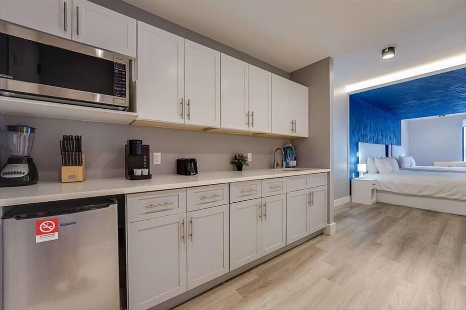 Bronx Studio 2/King Kitchen