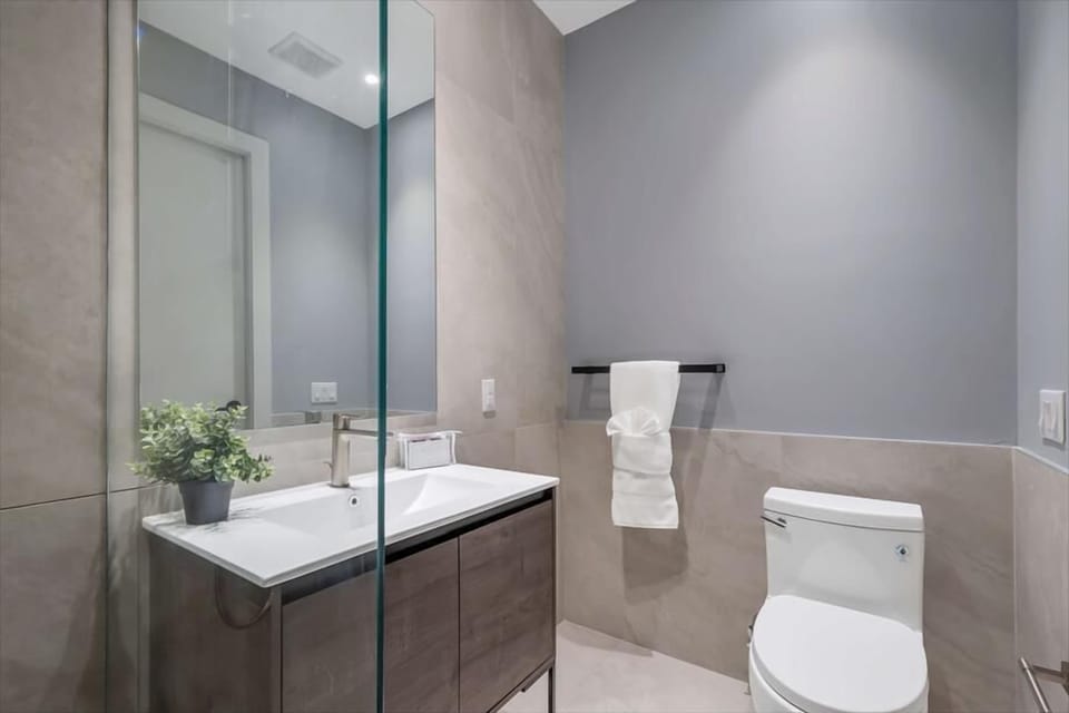 213 Studio 2 Queen - Mott Haven - NYC