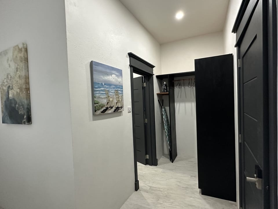 Room Hallway