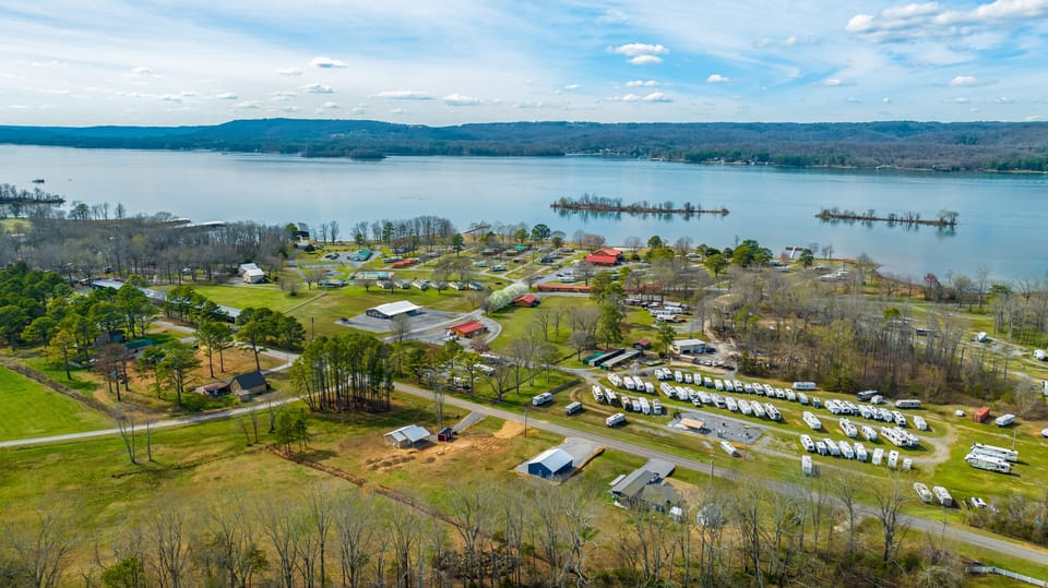 Bird's eye view of Lake Guntersville from behind Lake House 1520