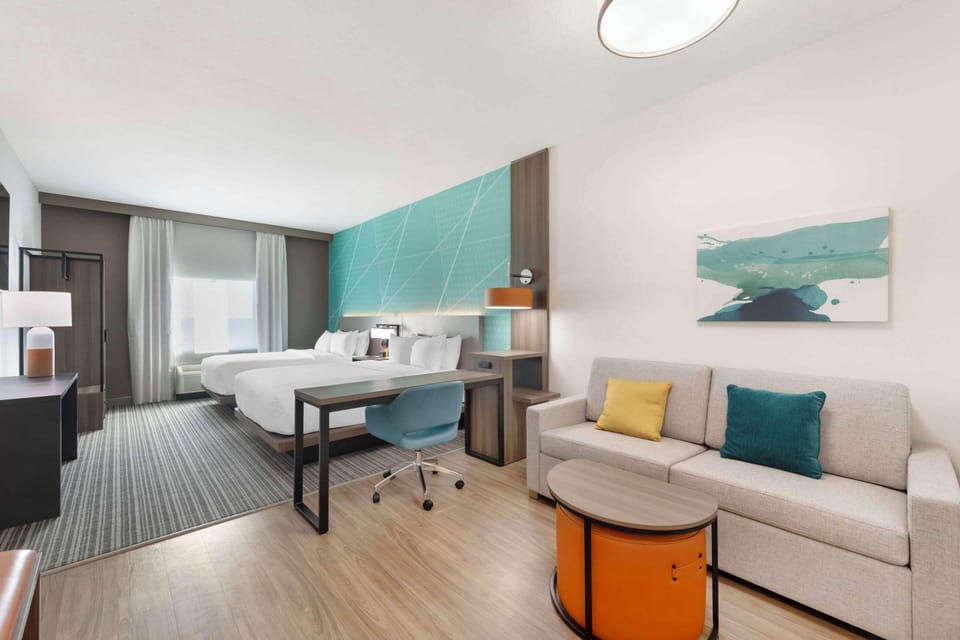 Double Room, Multiple Beds, Non Smoking | Individually furnished, desk, laptop workspace, blackout drapes