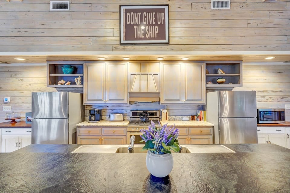 Open Kitchen