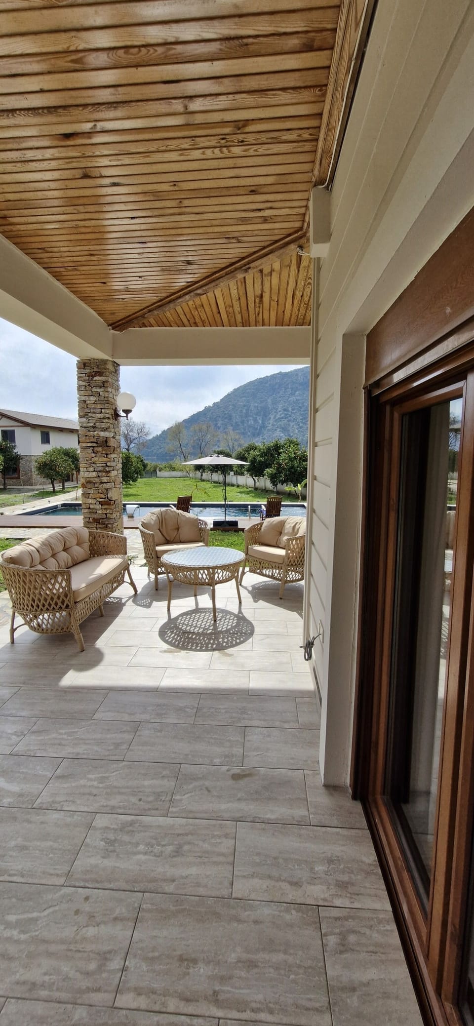 Terrace/patio