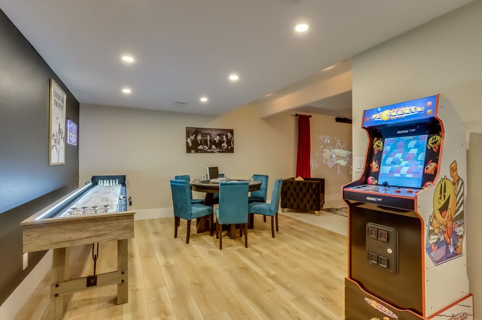 Shuffleboard, PacMan, Poker oh my!
