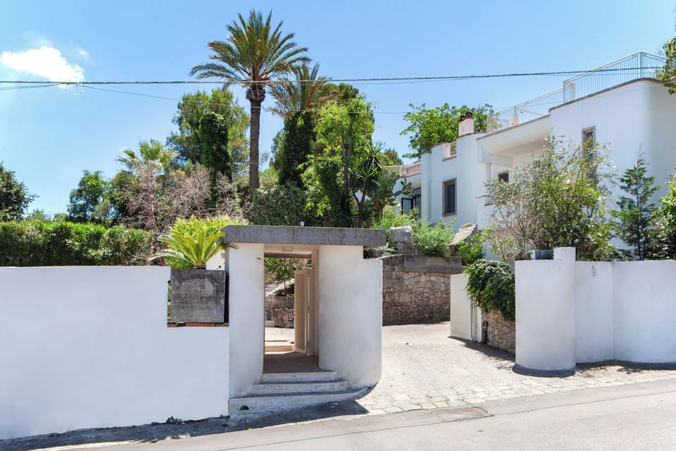 Standard Villa, 6 Bedrooms, Balcony (Villa Nice Dream with Pool in Neviano) | Exterior