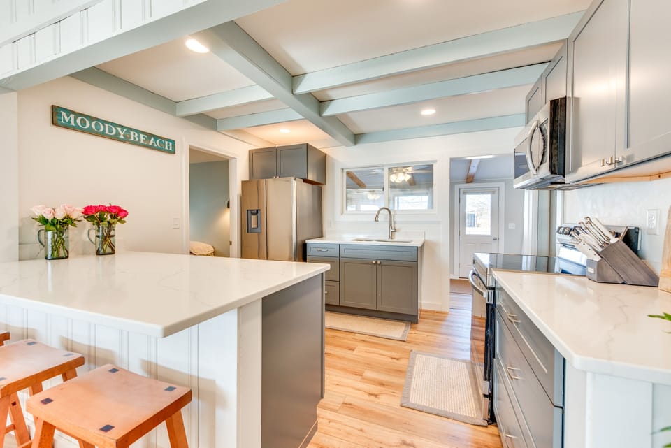 Kitchen | Cooking Basics Supplied