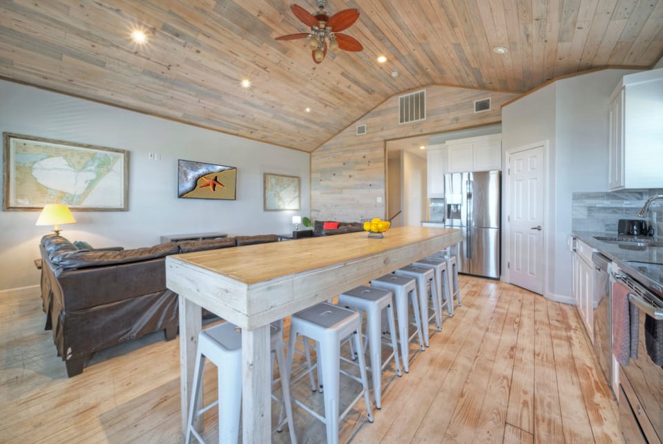 Dining table seats 13.