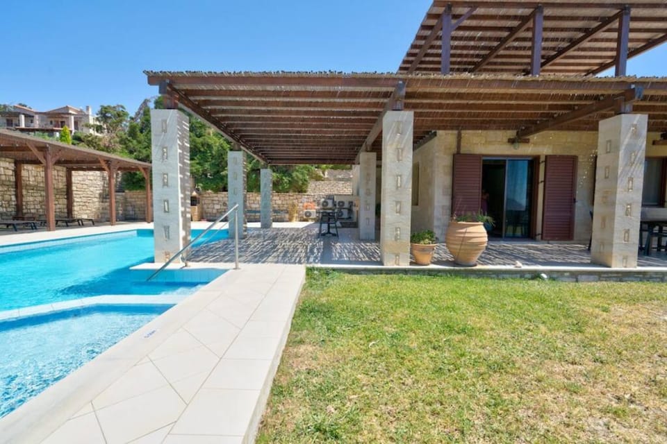 House | 4 bedrooms, Internet