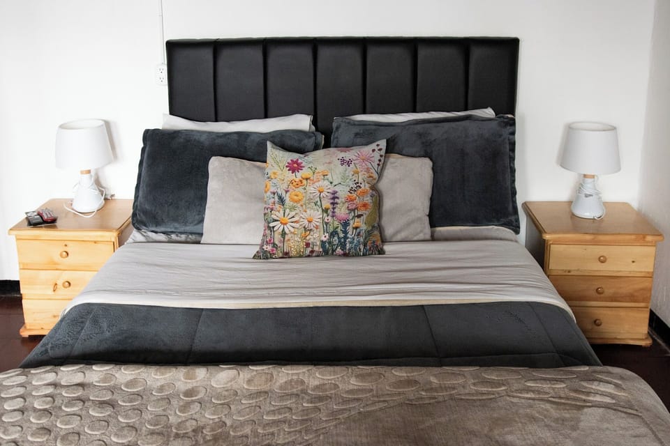 Classic Room | Free WiFi, bed sheets