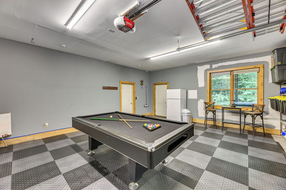 House (5 Bedrooms) | Interior