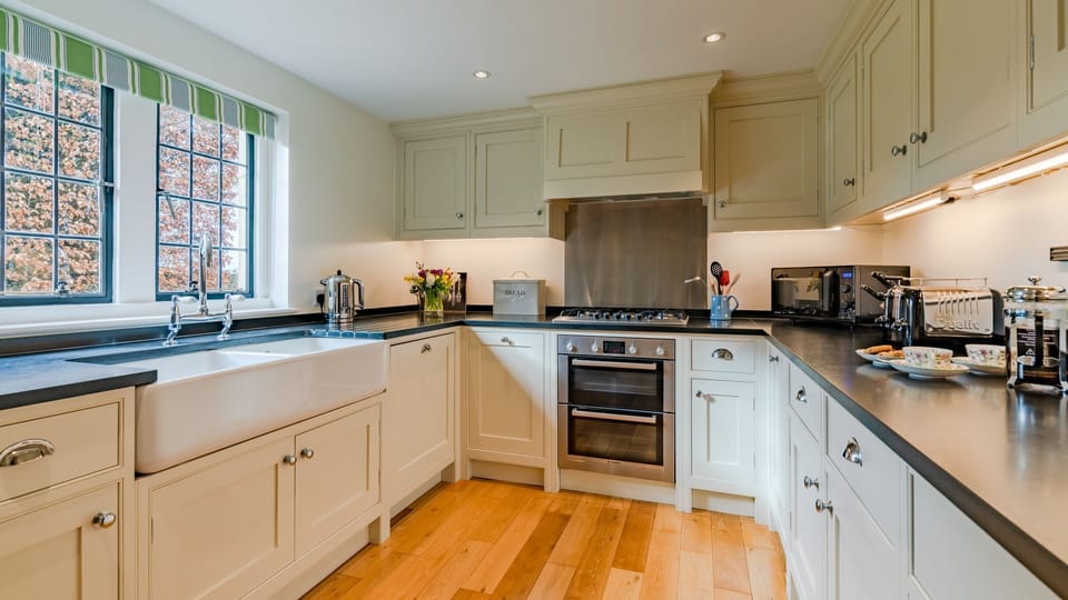 Kitchen, Charlton Down Cottage, Bolthole Retreats