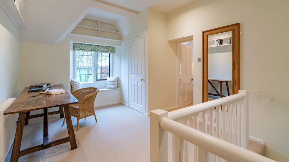 Landing, Charlton Down Cottage, Bolthole Retreats