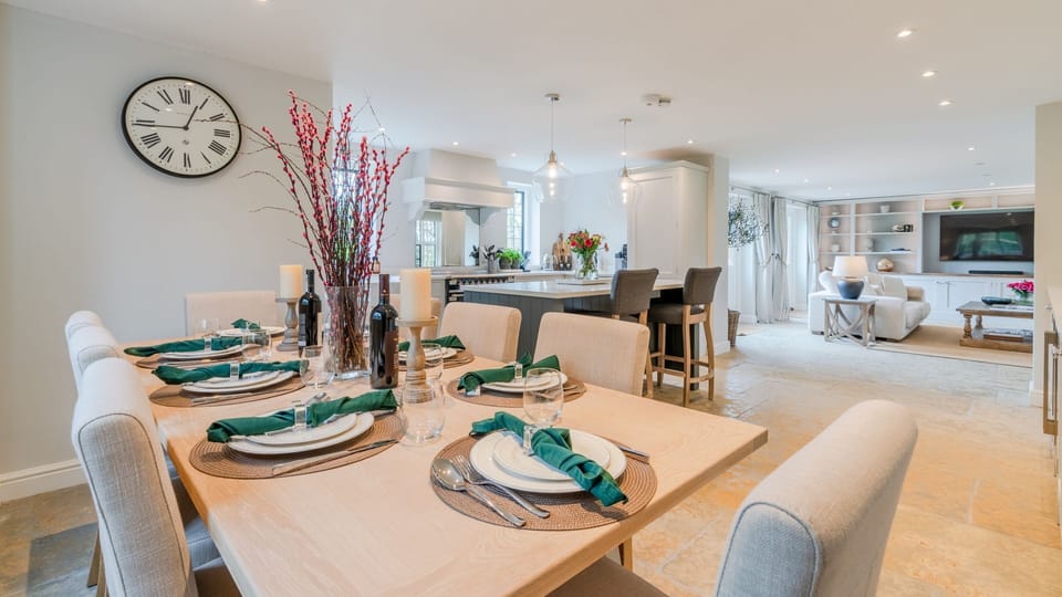 Open Plan Living Area, Old Manse, Bolthole Retreats