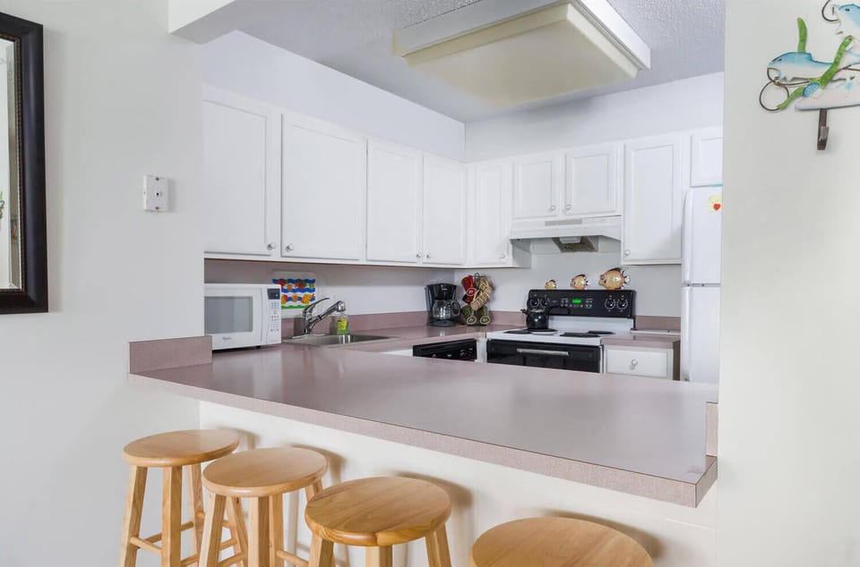 Kitchen 02