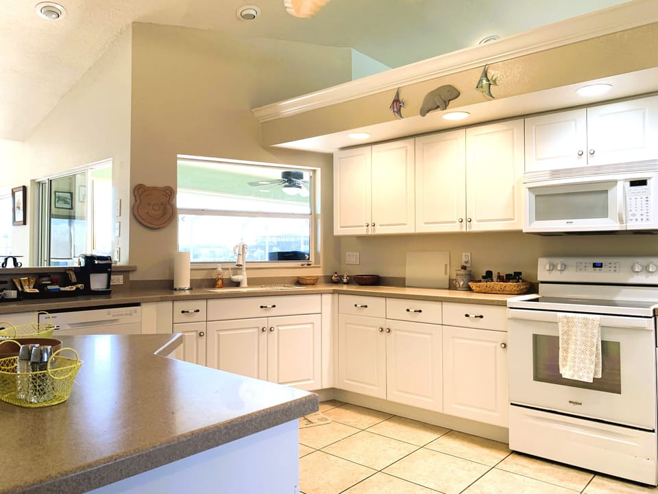 Large Kitchen