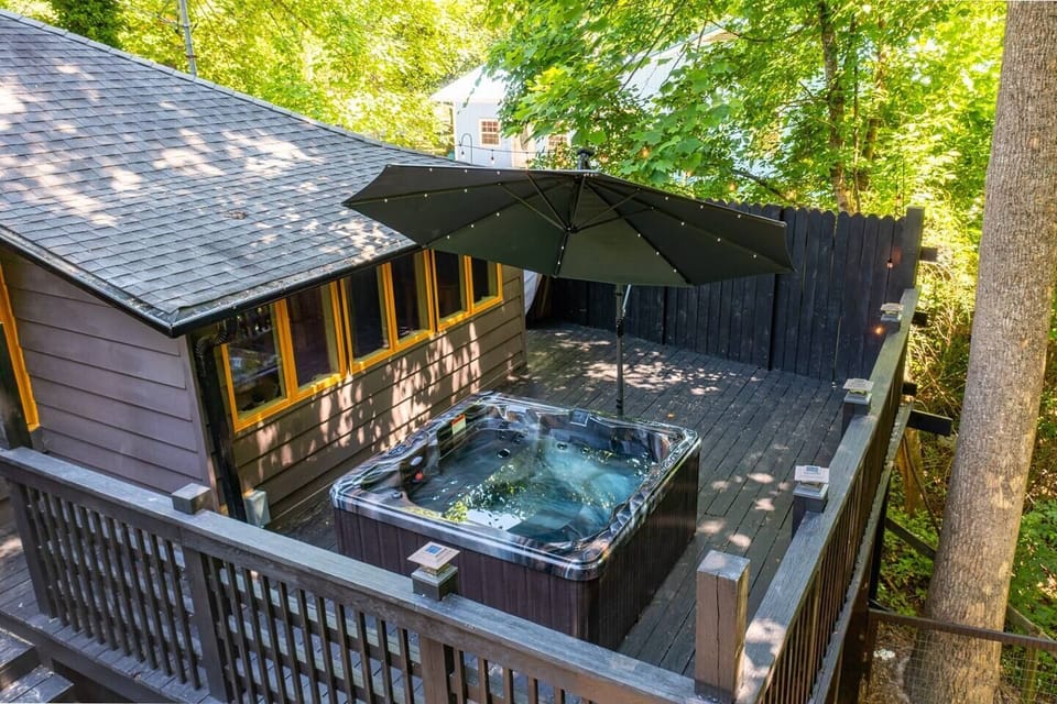 Relax in a Spa (Hot Tub) on the deck in the woods. This Spa is the perfect place to reconnect with your friends and family, it can seat up to 6 people.