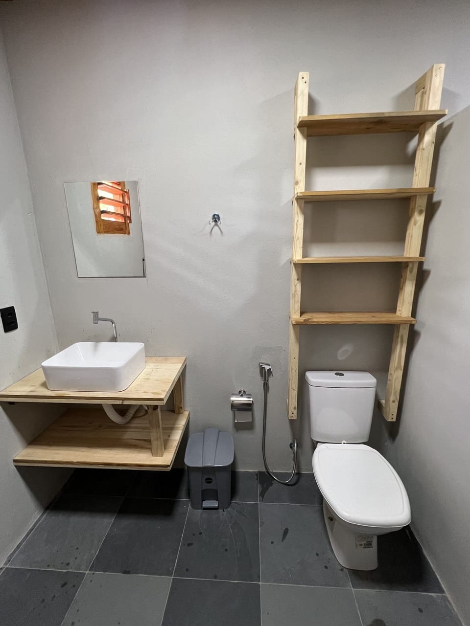 Standard Double Room | Bathroom | Shower, towels, soap, shampoo
