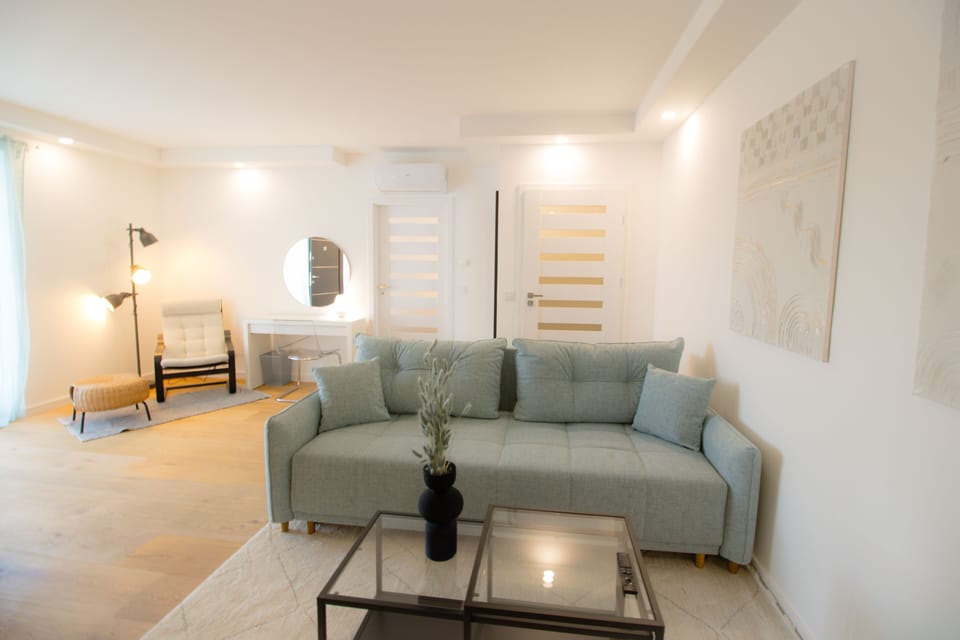 City Apartment | Living area | Heated floors