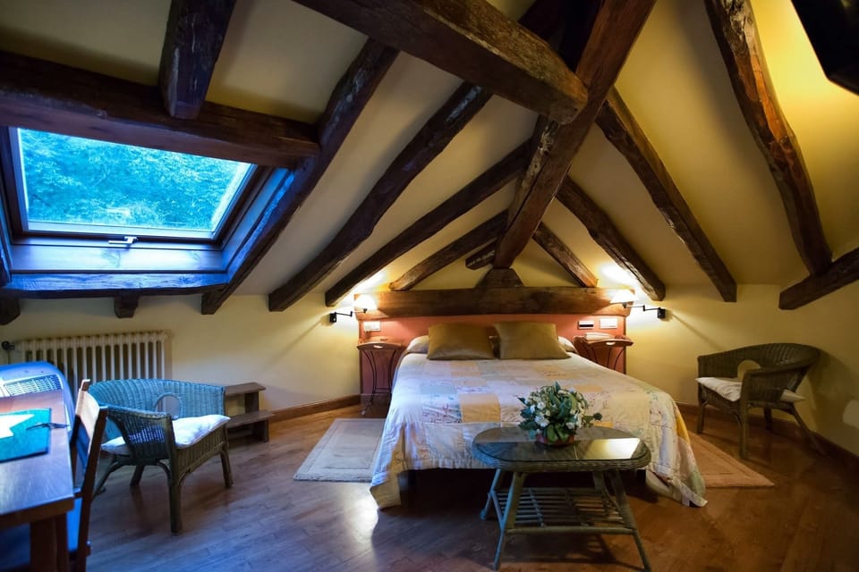 In-room safe, free WiFi