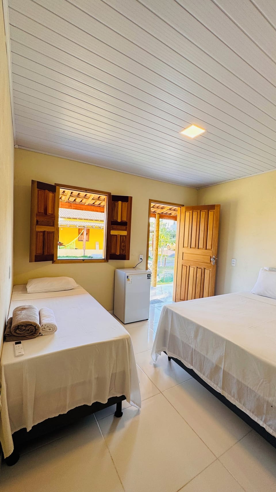 Standard Room, Garden View | WiFi (free), bed sheets