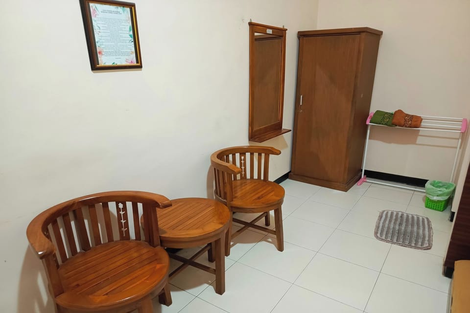 Premium Room | Desk, free WiFi, bed sheets