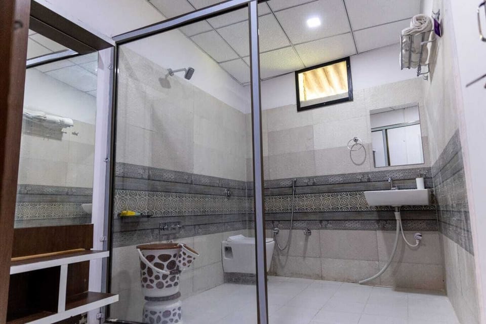 Superior Room | Bathroom