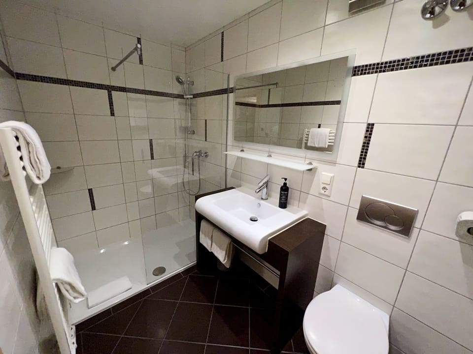 Family Room, 2 Bedrooms | Bathroom | Shower, hair dryer, towels, soap