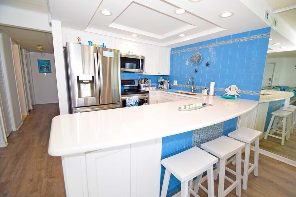 Condo, 2 Bedrooms | Private kitchen | Fridge, coffee/tea maker, toaster