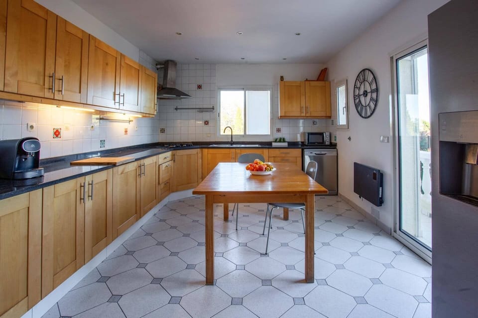 Villa Des Alberes image