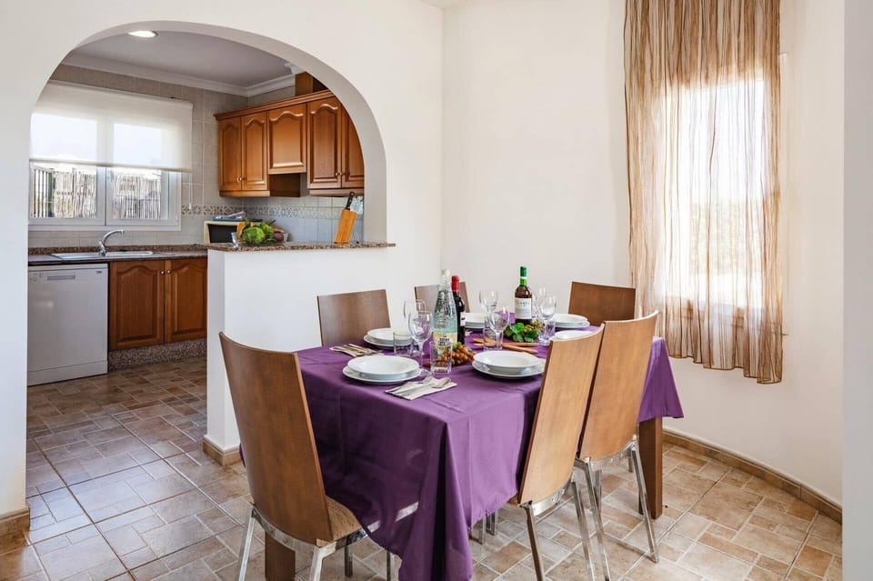 Villa Dalia image