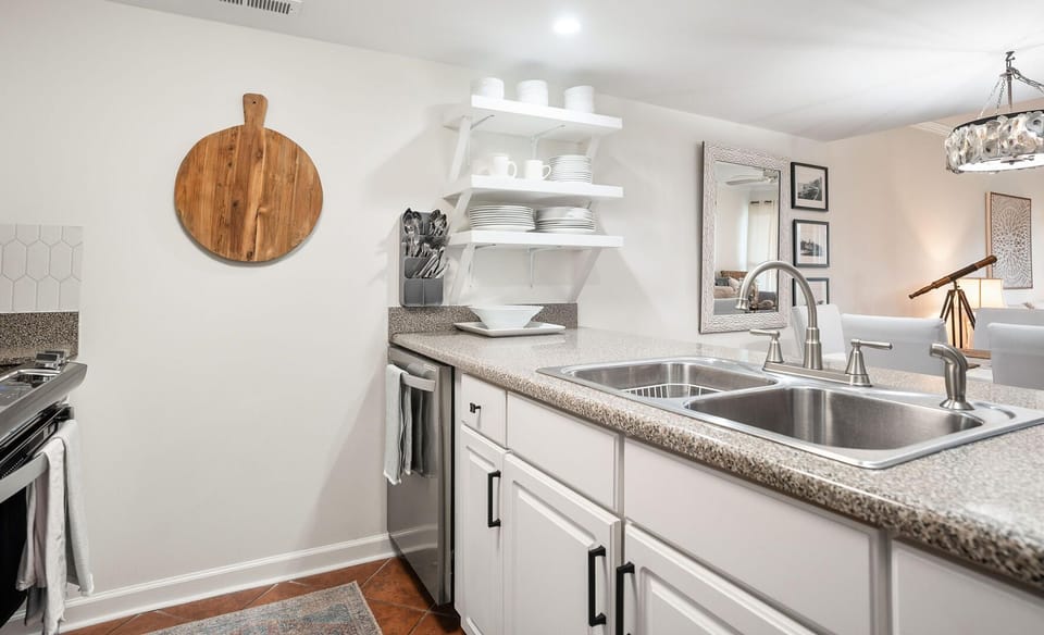 Fully Stocked Kitchen