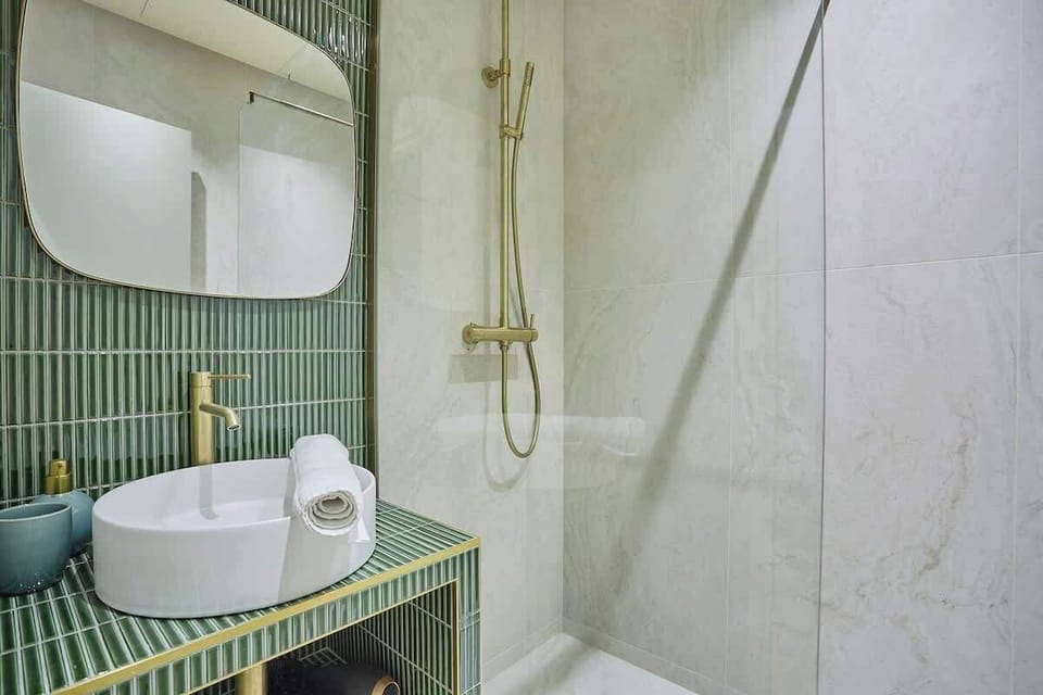 SALLE DE BAIN CHAMBRE N3