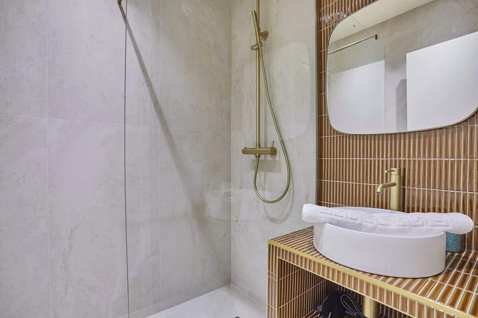 SALLE DE BAIN CHAMBRE N2
