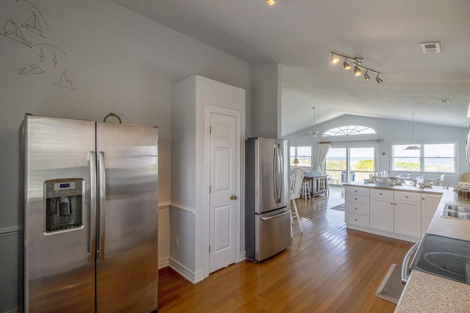 Top Level Kitchen