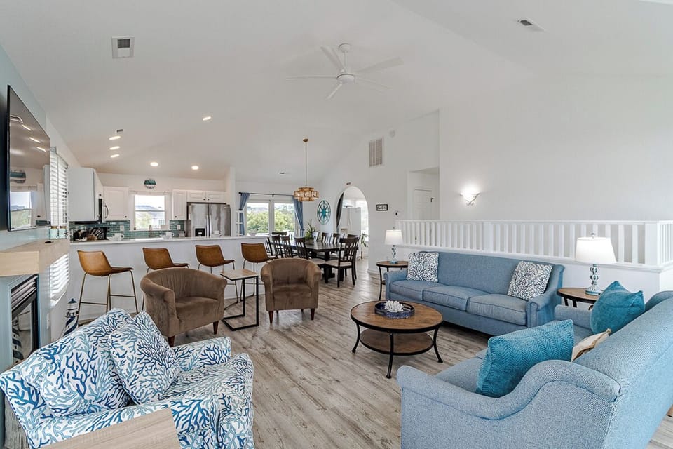 Top Level Living Area