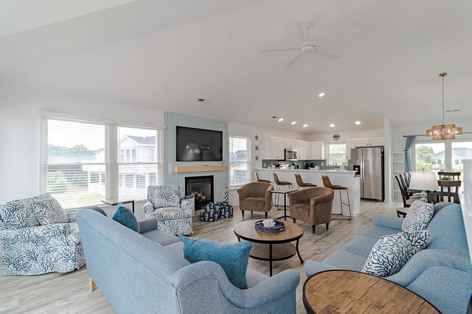 Top Level Living Area