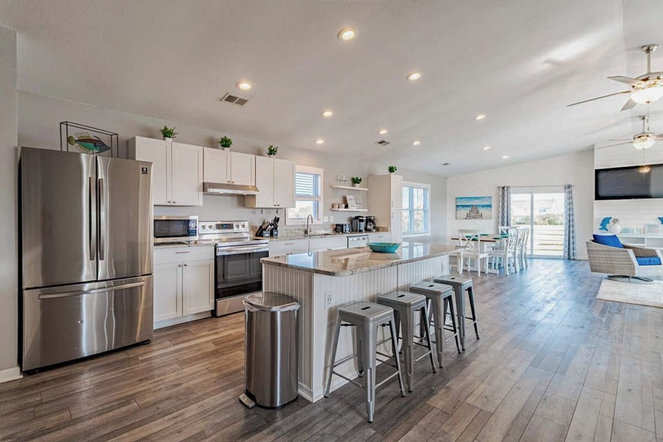 Top Level Kitchen