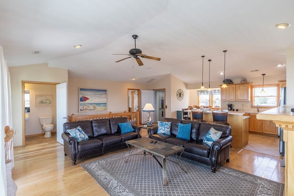 Top Level Living Area