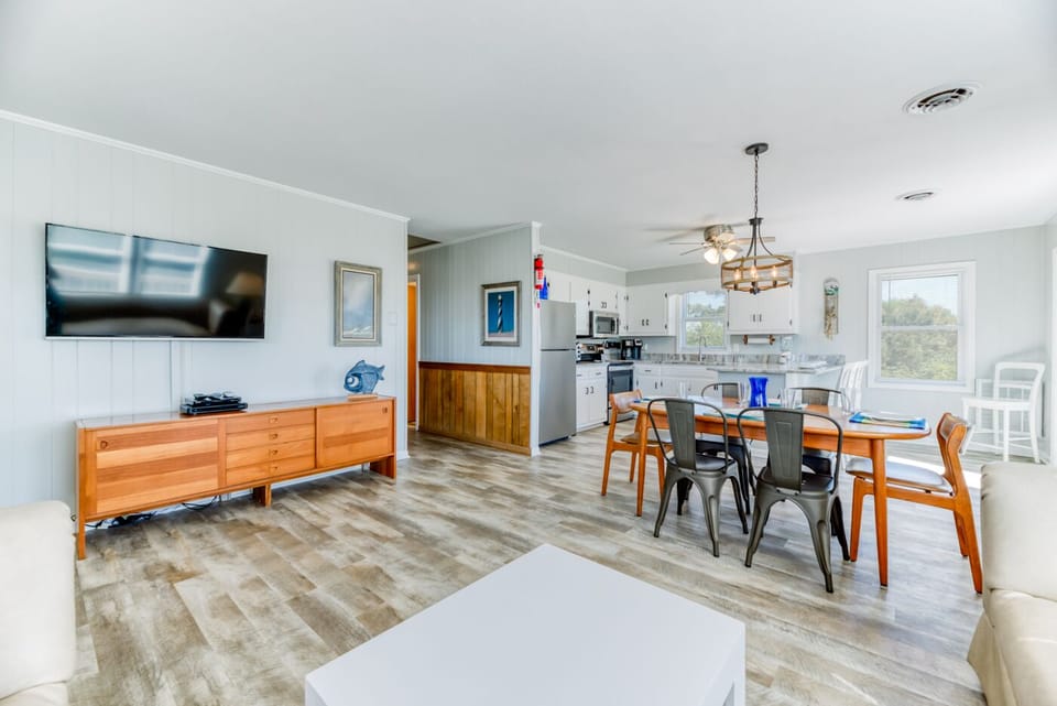 Top Level Living Area
